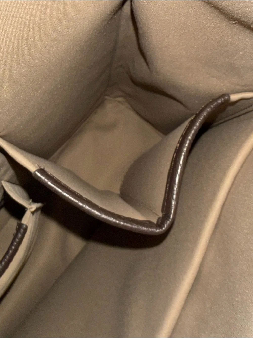 Grams 28 Mens Briefcase - Picture 10 of 11